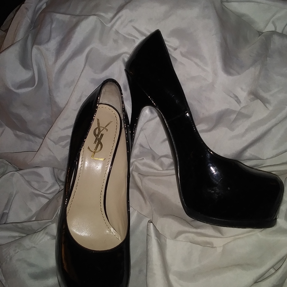Sexy Authentic Black Too Python Yves Saint Laurent Platform high heels size 38.5